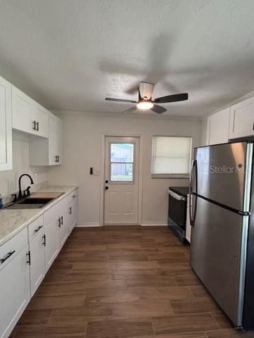 4531 SHORE ACRES BOULEVARD NE, St Petersburg, FL 33703