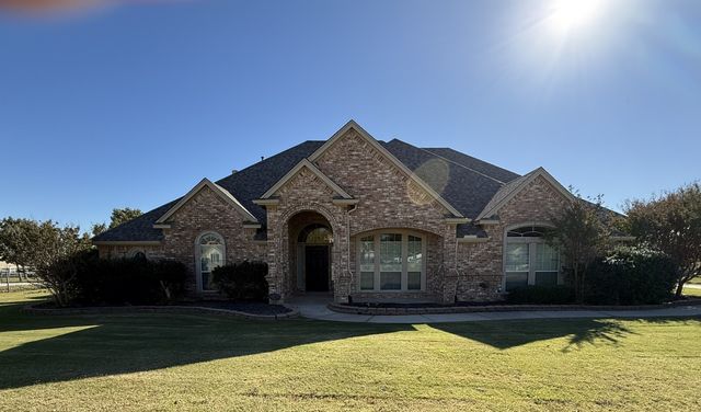 717 Lonesome Prairie Trail, Haslet, TX 76052