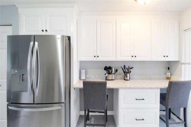 15427 WINTER BREEZE LANE, Wimauma, FL 33598