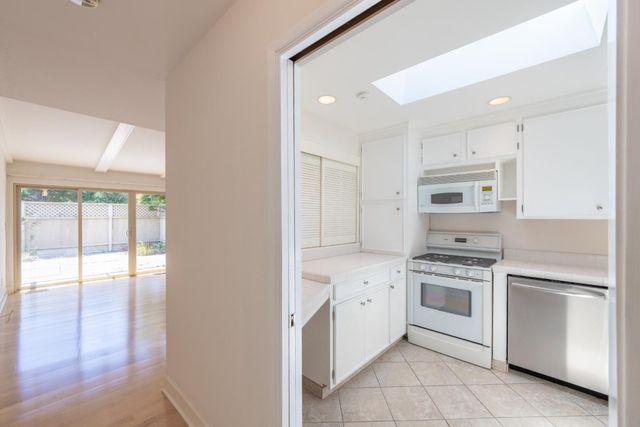 14 Hacienda Carmel, Carmel, CA 93923
