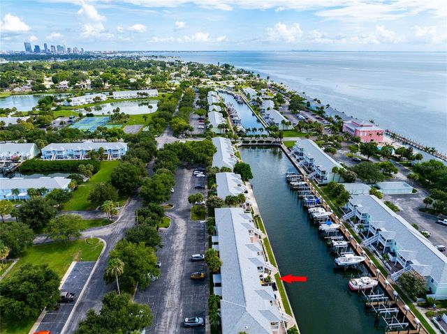 5132 BEACH DRIVE SE C, St Petersburg, FL 33705