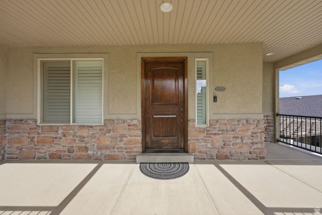 14328 S GARDEN ROSE LN, Herriman, UT 84096