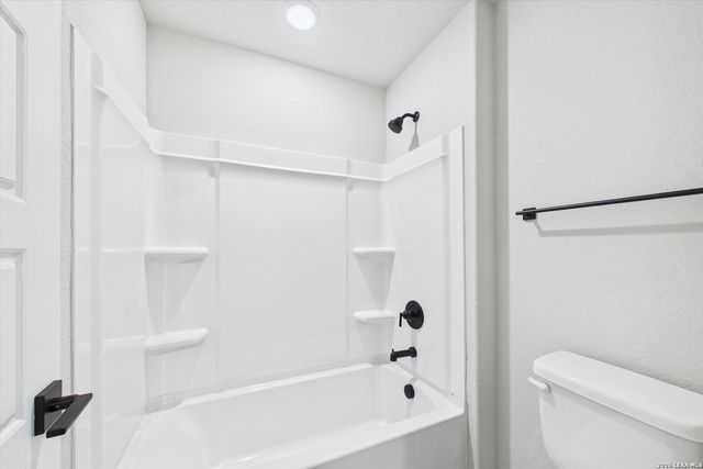 1018 West 1604 North Unit 203, San Antonio, TX 78251