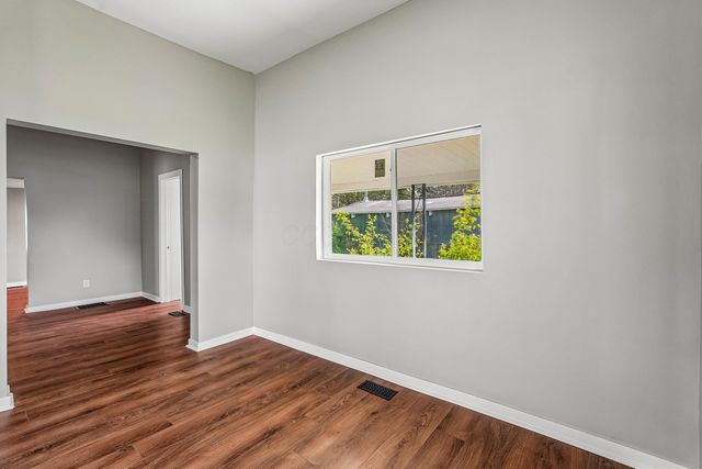 824 W Columbus Avenue, Bellefontaine, OH 43311