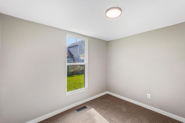 824 W Columbus Avenue, Bellefontaine, OH 43311
