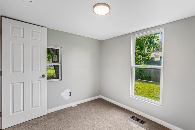 824 W Columbus Avenue, Bellefontaine, OH 43311