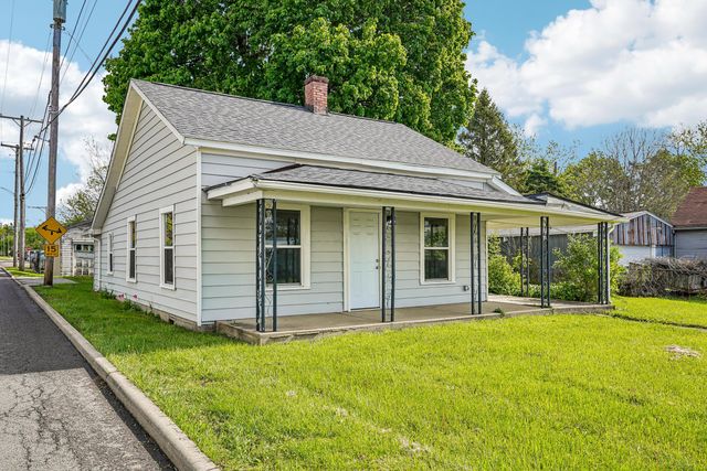 824 W Columbus Avenue, Bellefontaine, OH 43311
