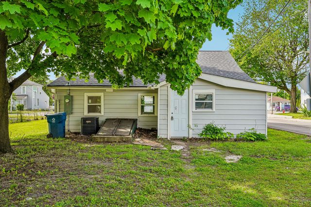 824 W Columbus Avenue, Bellefontaine, OH 43311
