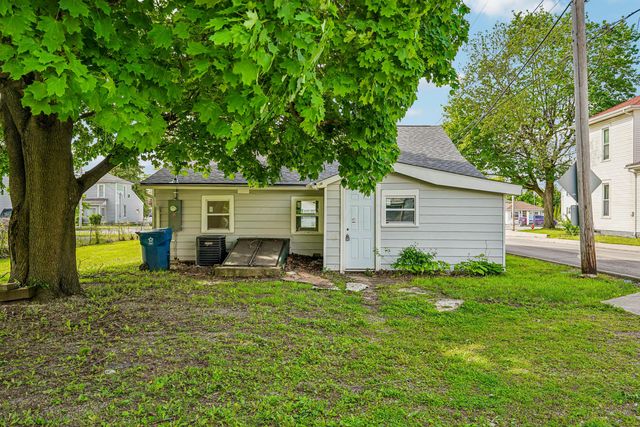 824 W Columbus Avenue, Bellefontaine, OH 43311