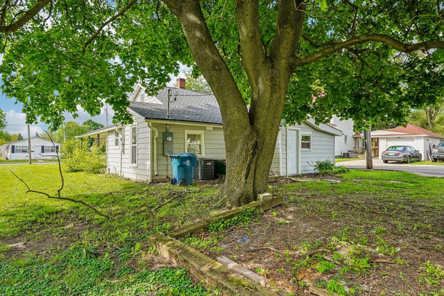 824 W Columbus Avenue, Bellefontaine, OH 43311