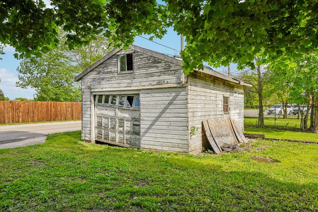 824 W Columbus Avenue, Bellefontaine, OH 43311