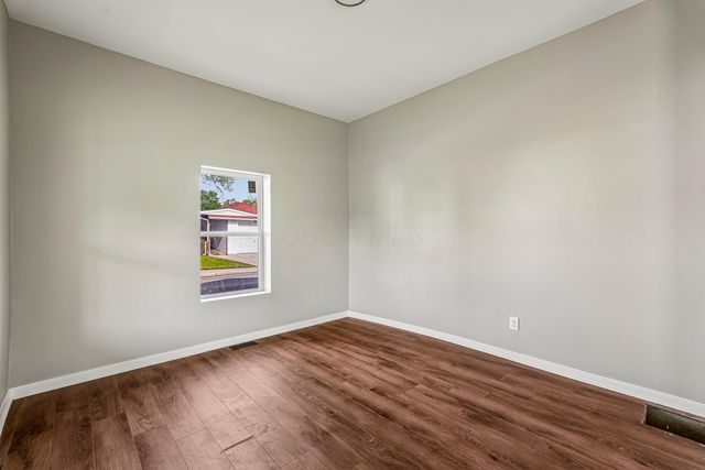 824 W Columbus Avenue, Bellefontaine, OH 43311
