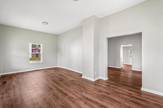 824 W Columbus Avenue, Bellefontaine, OH 43311