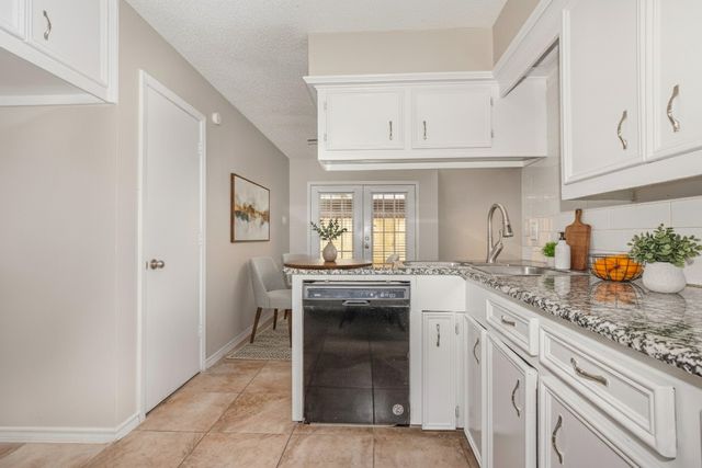 310 Candlewood Place, Richardson, TX 75081