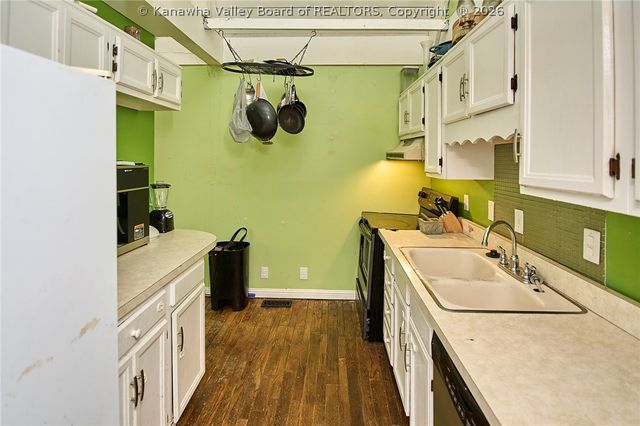 1553 Loudon Heights Road, Charleston, WV 25314