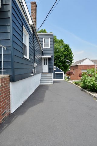17 BROWN ST, Nutley, NJ 07110