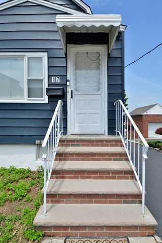 17 BROWN ST, Nutley, NJ 07110