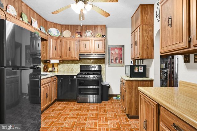 1629 NEW HOLLAND RD, Reading, PA 19607