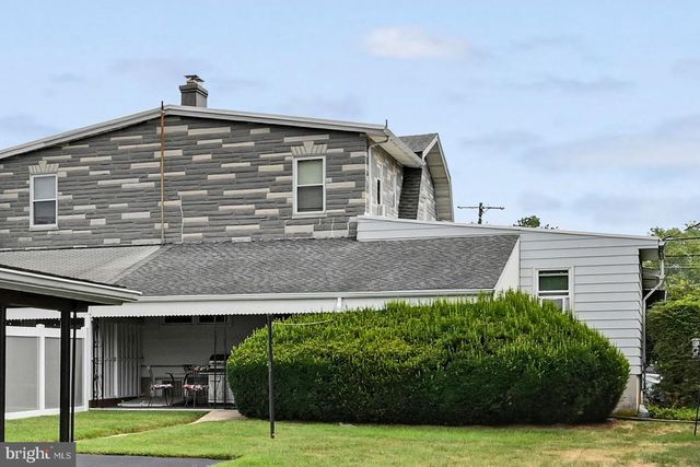 1629 NEW HOLLAND RD, Reading, PA 19607