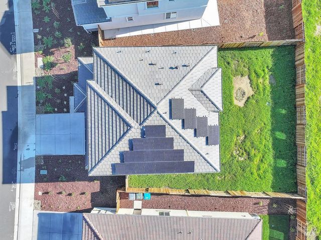 681 SHEFFORD Dr, Vacaville, CA 95687