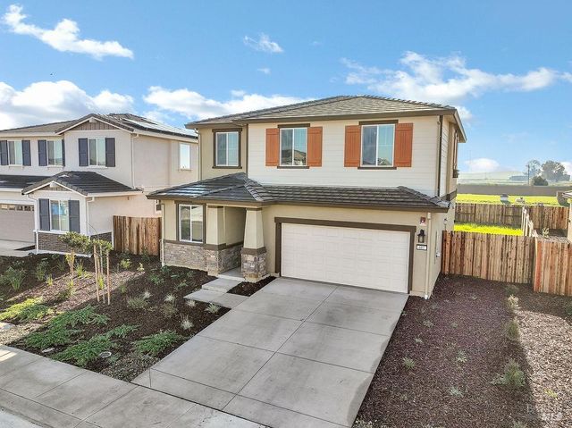 681 SHEFFORD Dr, Vacaville, CA 95687