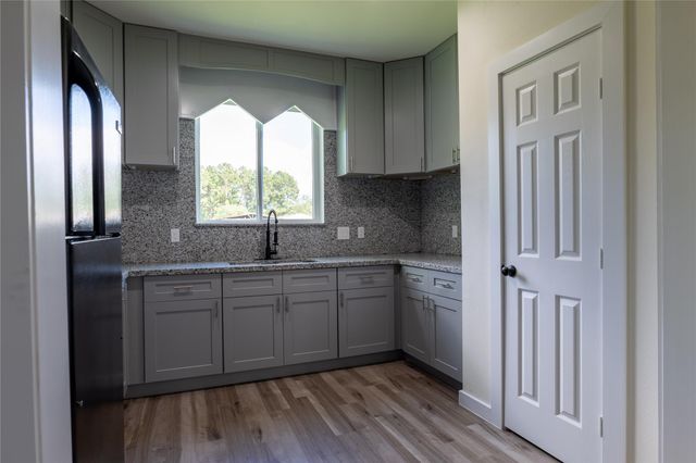 538 County Road 5003, Cleveland, TX 77327