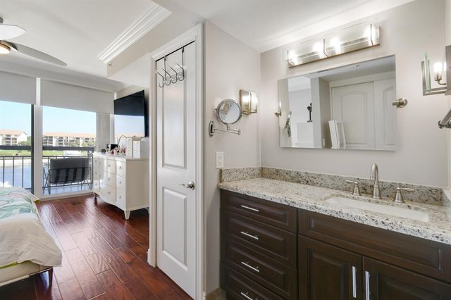 2401 Marina Isle Way 503, Jupiter, FL 33477