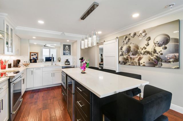 2401 Marina Isle Way 503, Jupiter, FL 33477