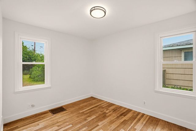 5604 N Elm St, Spokane, WA 99205