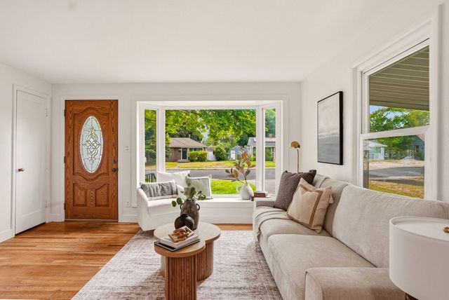 5604 N Elm St, Spokane, WA 99205