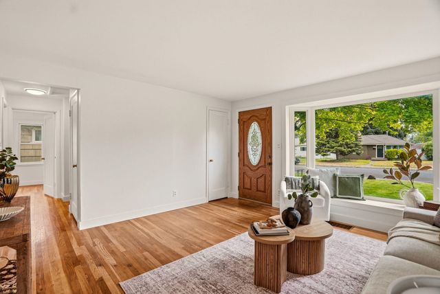 5604 N Elm St, Spokane, WA 99205