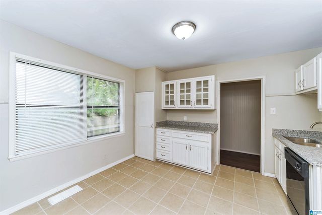 496 15TH AVENUE SW, Childersburg, AL 35044