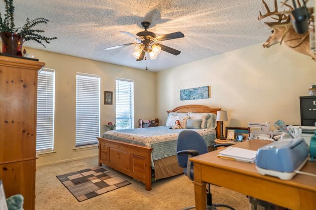 4412 Fitzgerald St, Marshall, TX 75670