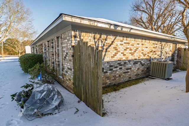 4412 Fitzgerald St, Marshall, TX 75670