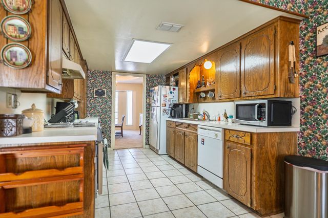 4412 Fitzgerald St, Marshall, TX 75670