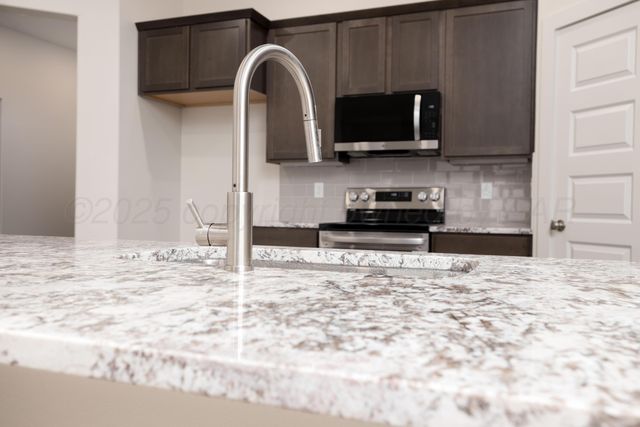 9805 Heartland Avenue, Amarillo, TX 79124