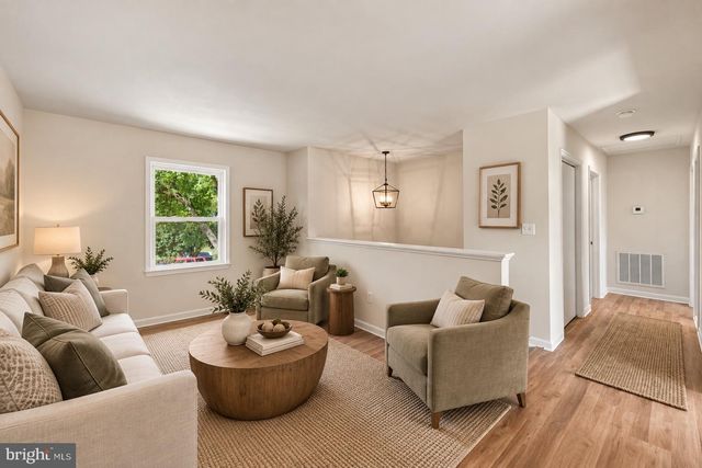 2140 MINNEAR ST, Fredericksburg, VA 22407