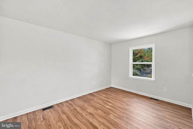 2140 MINNEAR ST, Fredericksburg, VA 22407