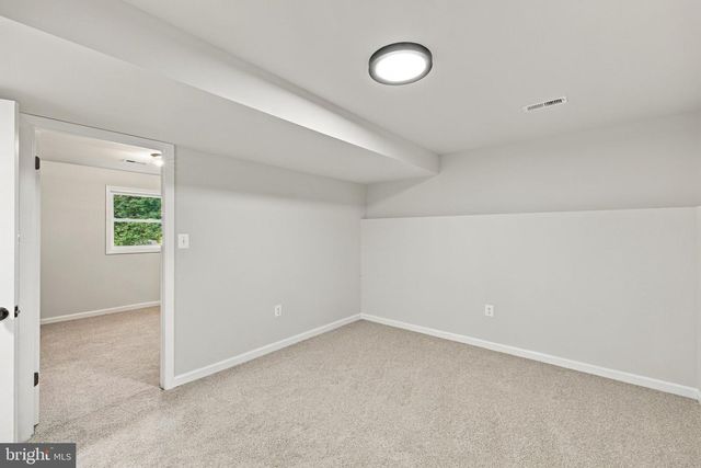 2140 MINNEAR ST, Fredericksburg, VA 22407