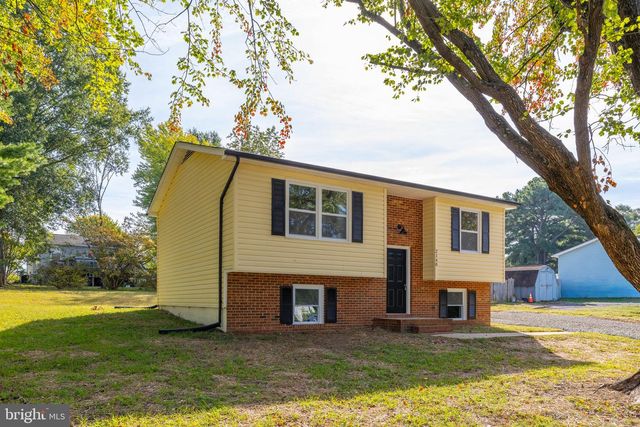 2140 MINNEAR ST, Fredericksburg, VA 22407