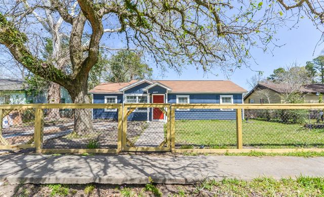 8229 Carolwood Drive, Houston, TX 77028