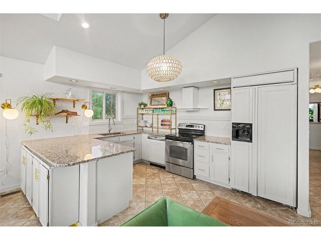 38 Pinon Rd, Bailey, CO 80421