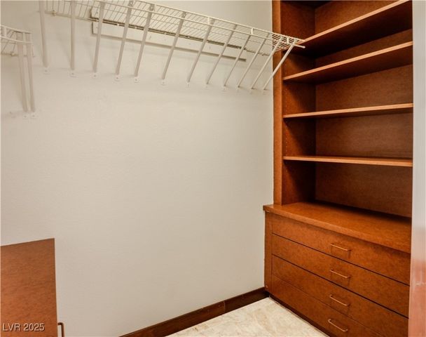 9792 Sonora Bend Avenue, Las Vegas, NV 89148