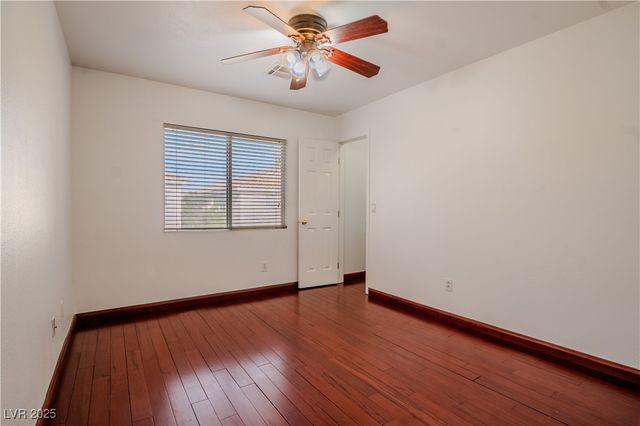 9792 Sonora Bend Avenue, Las Vegas, NV 89148