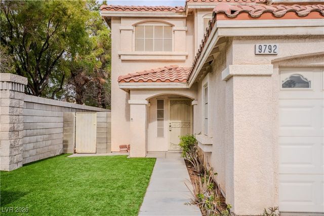 9792 Sonora Bend Avenue, Las Vegas, NV 89148