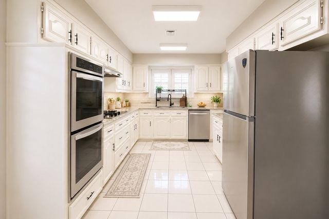 1912 Kentwood Lane, Carrollton, TX 75007