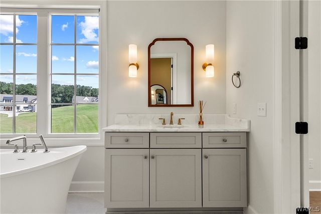 11332 Highland Lakes, Northport, AL 35475