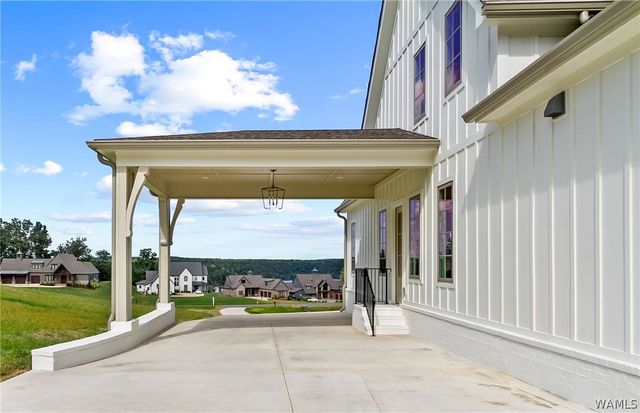 11332 Highland Lakes, Northport, AL 35475