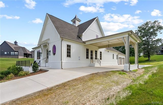 11332 Highland Lakes, Northport, AL 35475