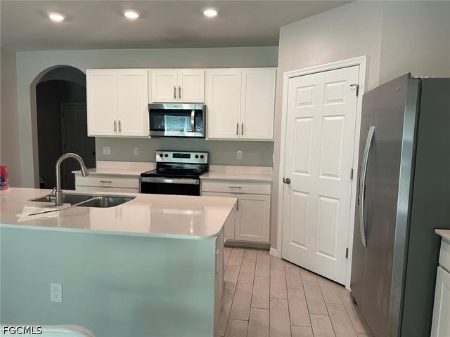 230 Nicholas PKWY W, Cape Coral, FL 33991
